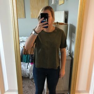 Size medium boutique shirt worn once